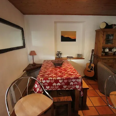 Chez Amis * Morillon